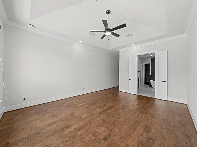 19110 Wimberly Hills Ln — Photo 14