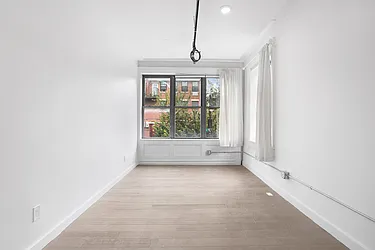 Rented by Safdie Realty Group