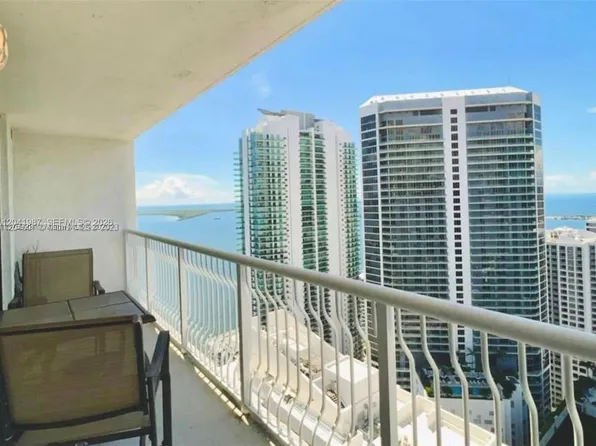 1200 Brickell Bay Dr 4121 #4121, Miami, FL 33131