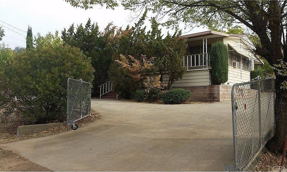 1st image of 3878 Oak Ave