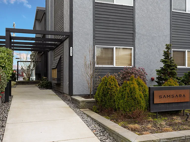 2132 California Ave SW — Photo 24