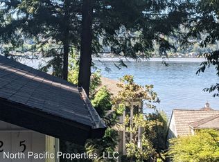 13825 62nd Ave NE, Kirkland, WA 98034