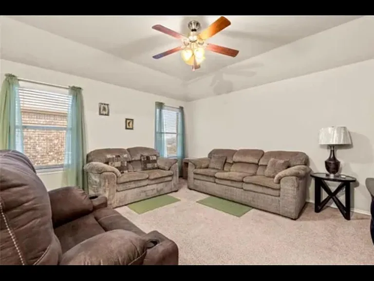 8713 Whirlwind Trl — Photo 15