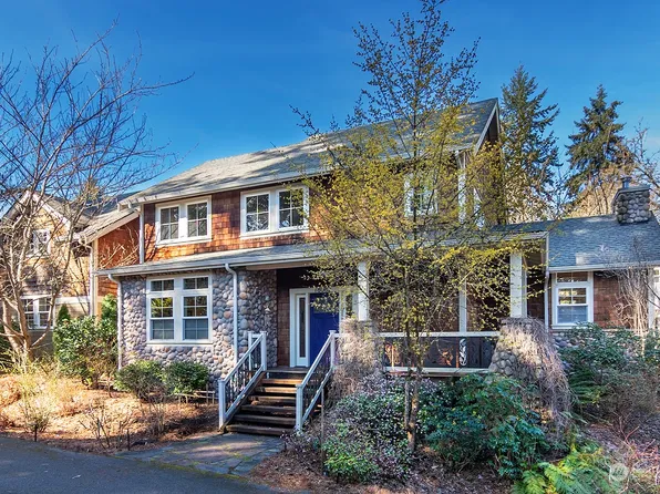 18082 25th Avenue NE, Lake Forest Park, WA 98155