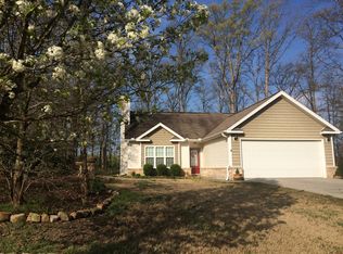 225 Dogwood Ln SE, Calhoun, GA 30701