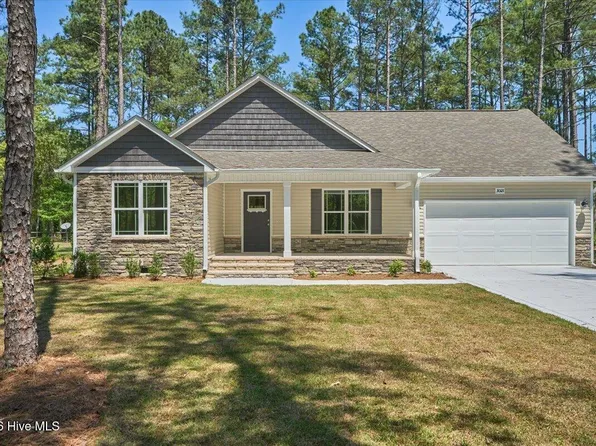 30121 Deercroft Drive, Wagram, NC 28396