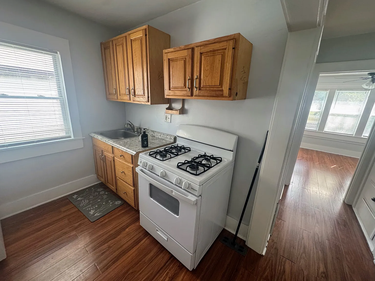 255 Genesee Park Boulevard - Up — Photo 4