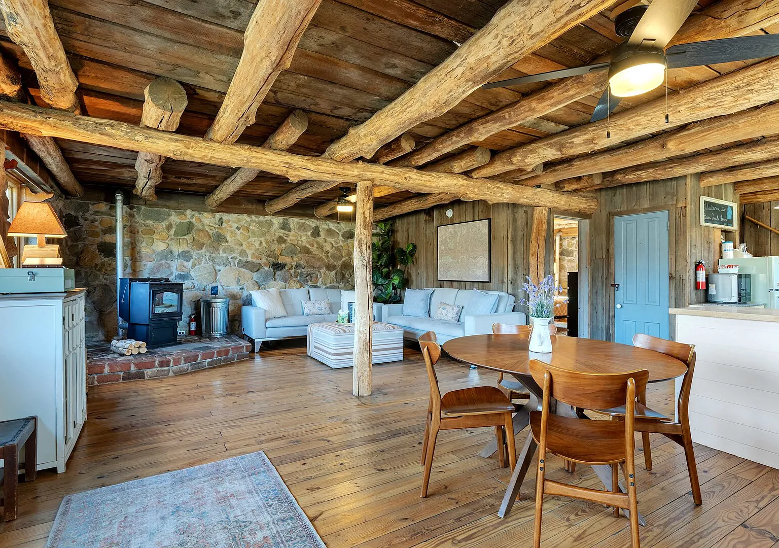 Spacious Allegan Barn Retreat w/ Hot Tub & Sauna — Photo 3