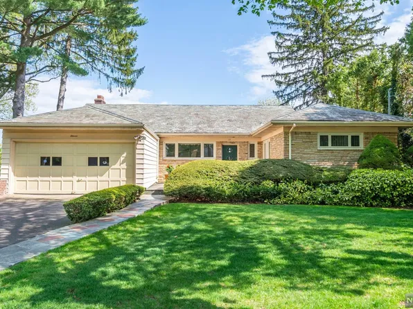 11 E Pkwy, Clifton, NJ 07014