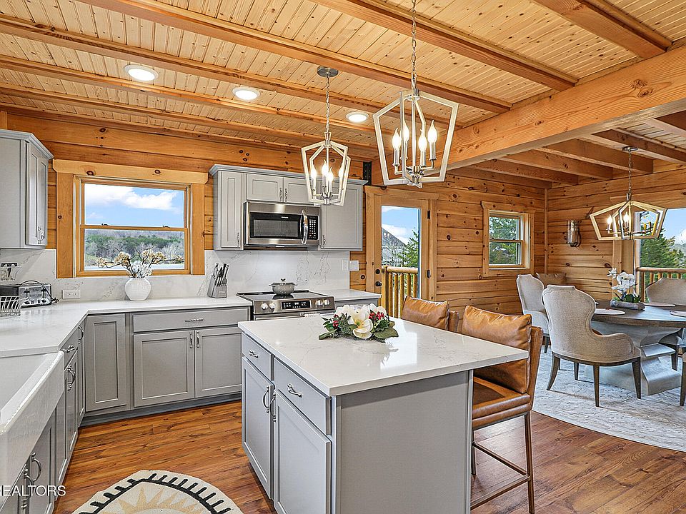 16th image of this home