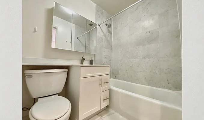 Rented by Maz Group NY | media 4