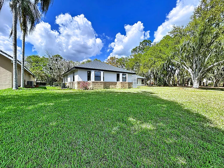 2881 Hammock Dr — Photo 82