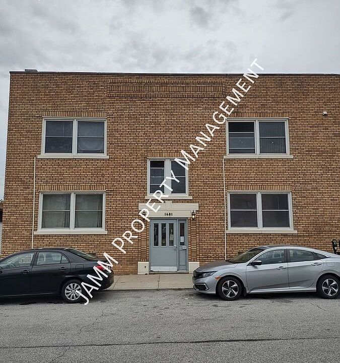 1st image of 13330 Madison Ave #3
