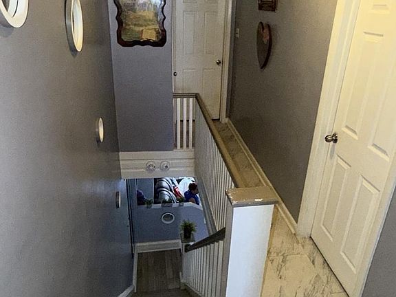 5th image of 6036 Walker St