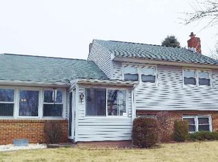 470 Spruce Rd, New Cumberland, PA 17070