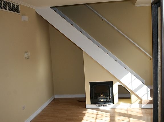 2nd image of 1213 Cypress Dr #2c