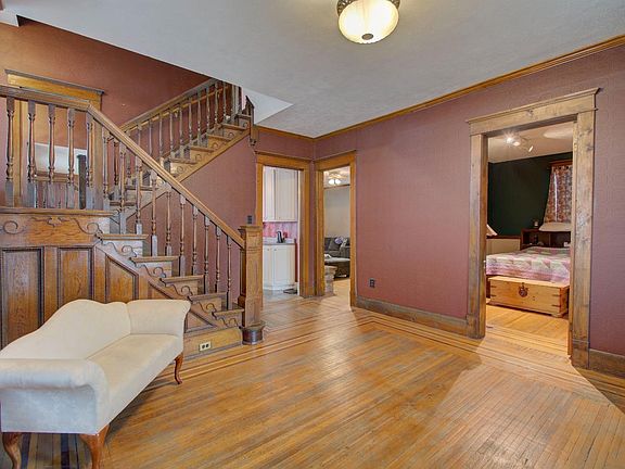4th image of 242 Front St Lot 24