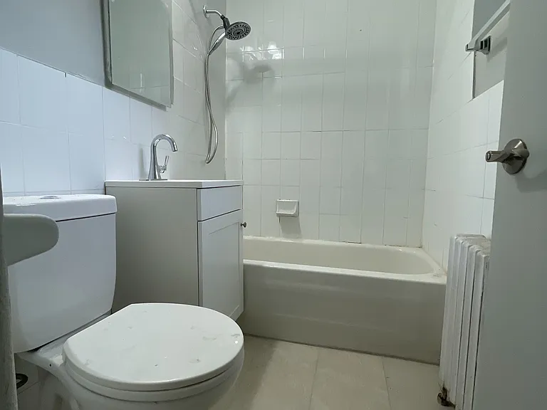 2550 Keele St #3 — Photo 6