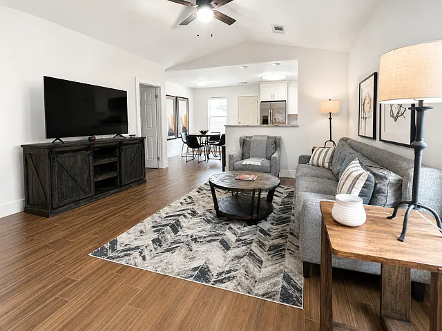 4708 Bedrock Dr — Photo 4
