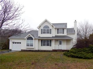 113 Northgate Cir, Baiting Hollow, NY 11933