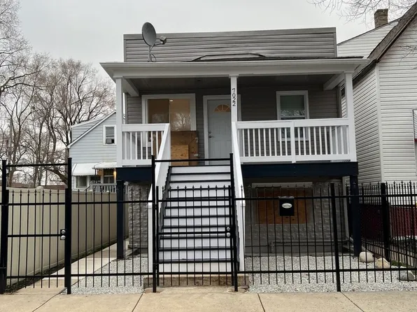 7022 S Hermitage Ave, Chicago, IL 60636