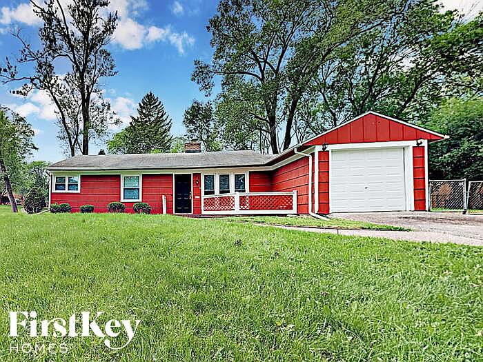 1st image of 410 N Orchard Dr