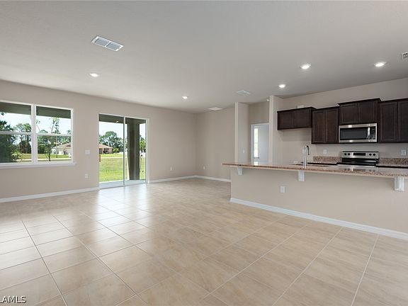 2nd image of 1524 NE 35th Terrace Cpe