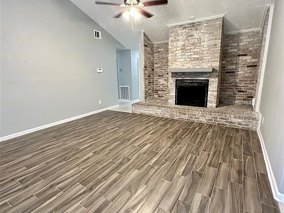 3rd image of 11423 Graywood Dr