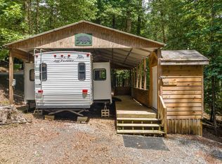 104 13th St, Ellijay, GA 30540