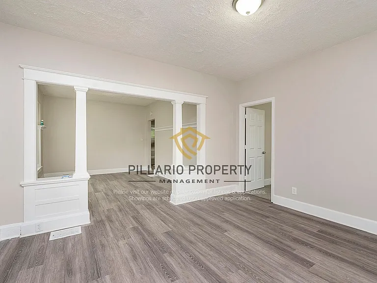 510 N Dearborn St — Photo 9
