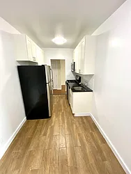 Rented by LRGNY Group, Inc.