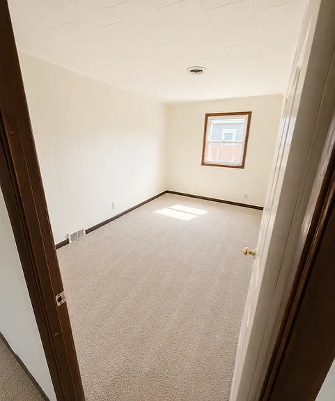 2915 N Weil St #1-B — Photo 4
