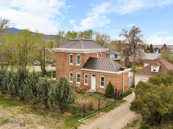 113 E Poppleton St, Sheridan, MT 59749
