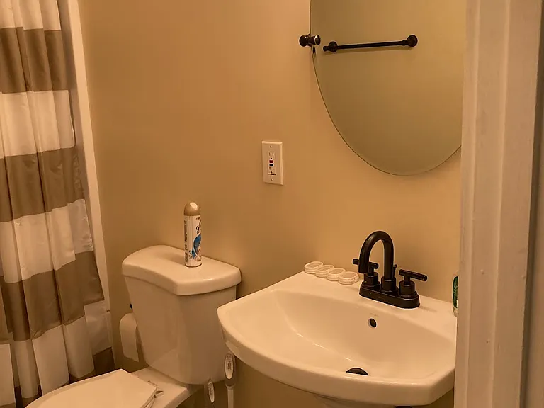 101 Calumet St #2 — Photo 10