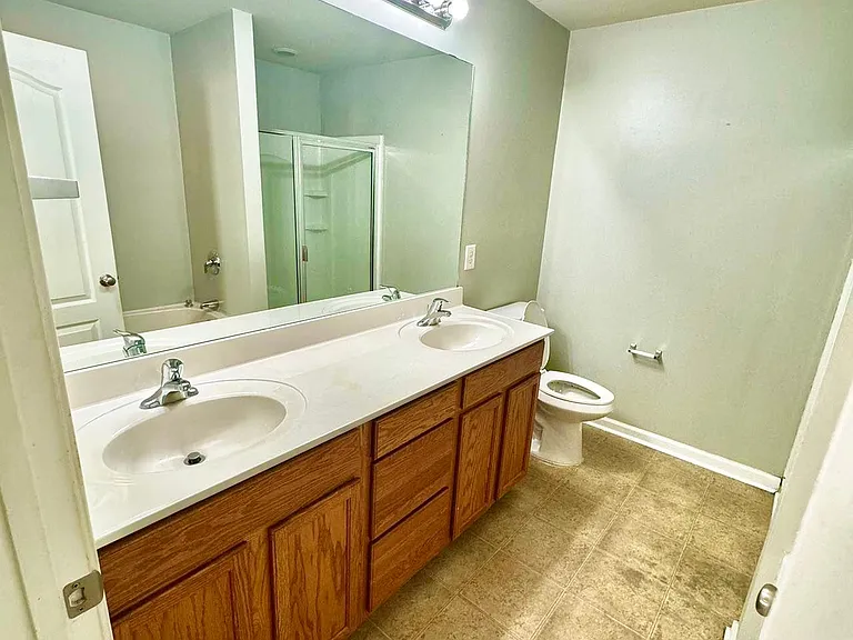 1688 Tailmore Ln — Photo 13