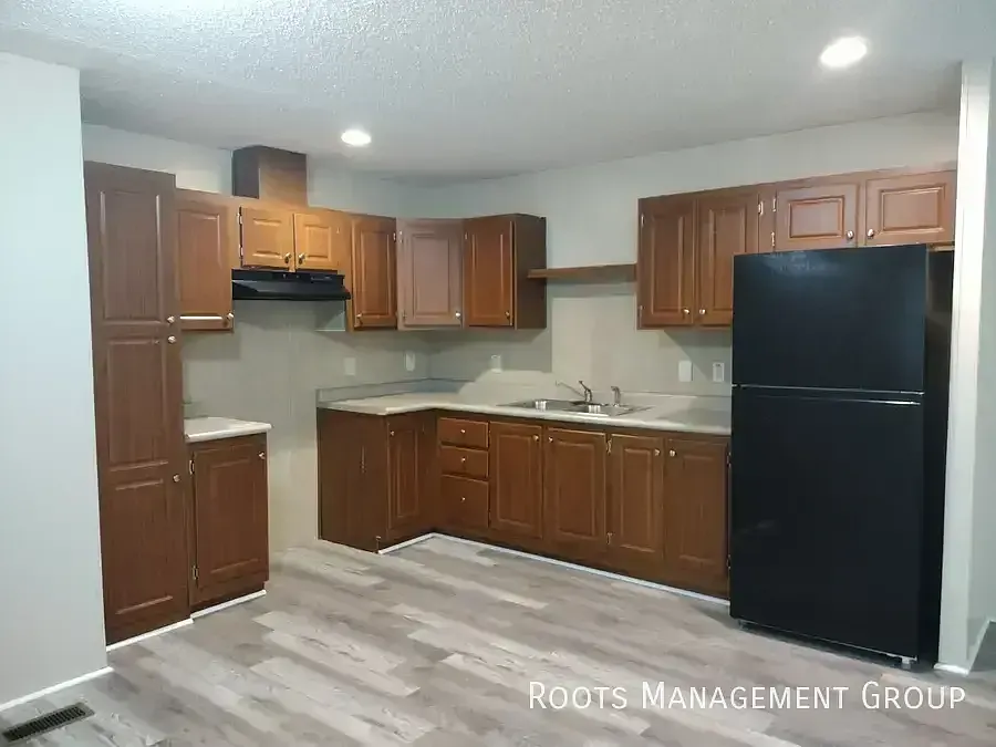 3 Bed 2 Bath Home Available for Lease at Pasadena MHC - Apply Now! — Photo 4