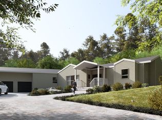 950 Fall River Rd, Fall River, NS B2T1E9