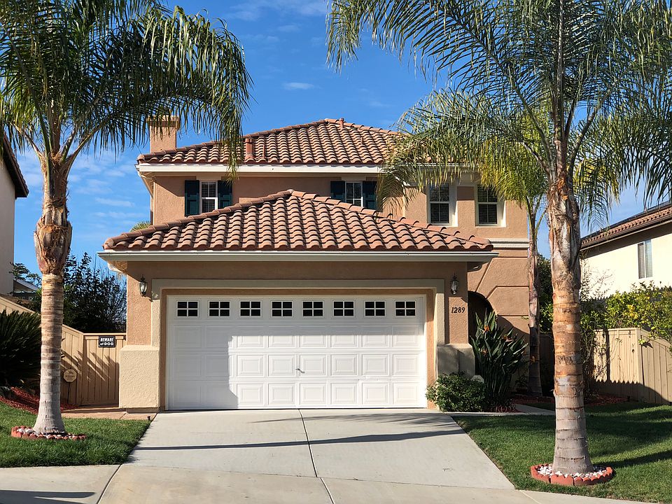 1st image of 1289 Avenida Amistad