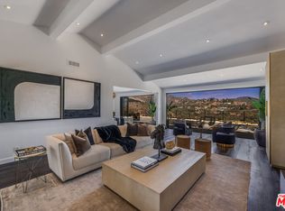 2960 Lakeridge Dr, Los Angeles, CA 90068