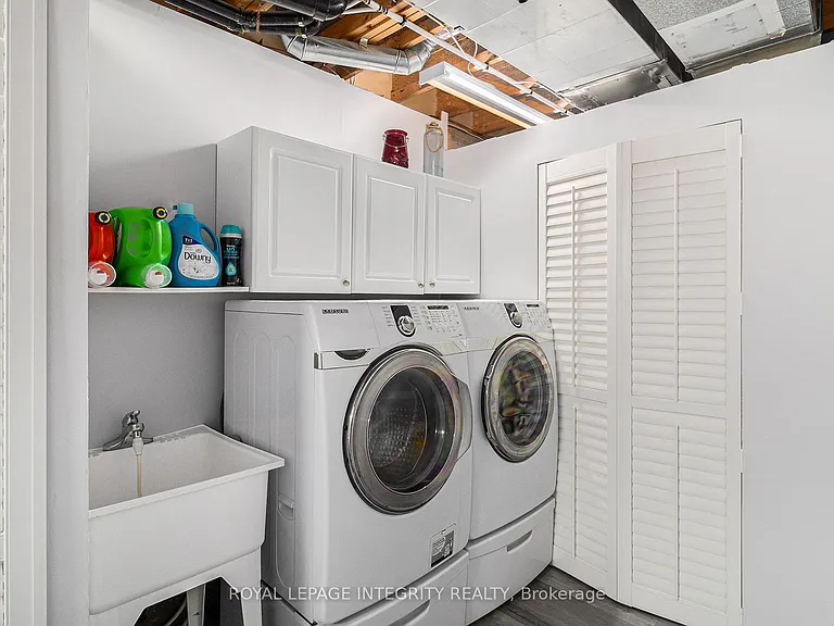 564 Renaissance Dr — Photo 7