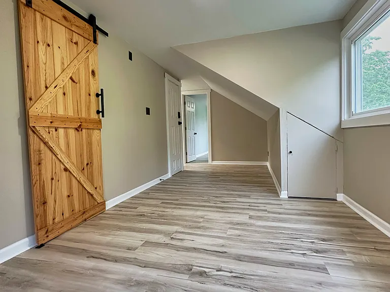 204 S Adams St — Photo 14