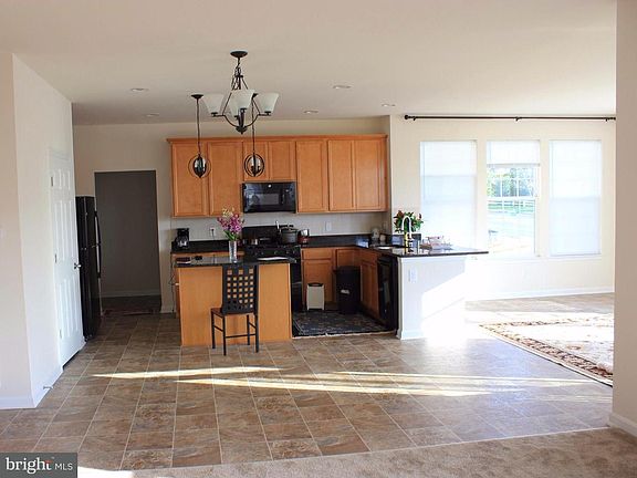 4th image of 101 Cotton Blossom Ct