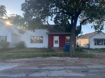 108 N Main St, Morocco, IN, 47963