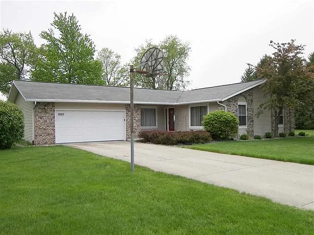 3267 N Squire Ct photo 1