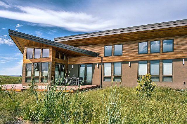 1st image of 2339 Palisades Ln