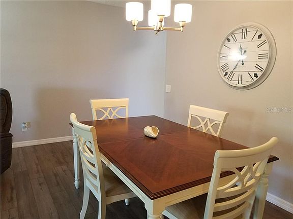 5th image of 2449 Columbia Dr APT 69