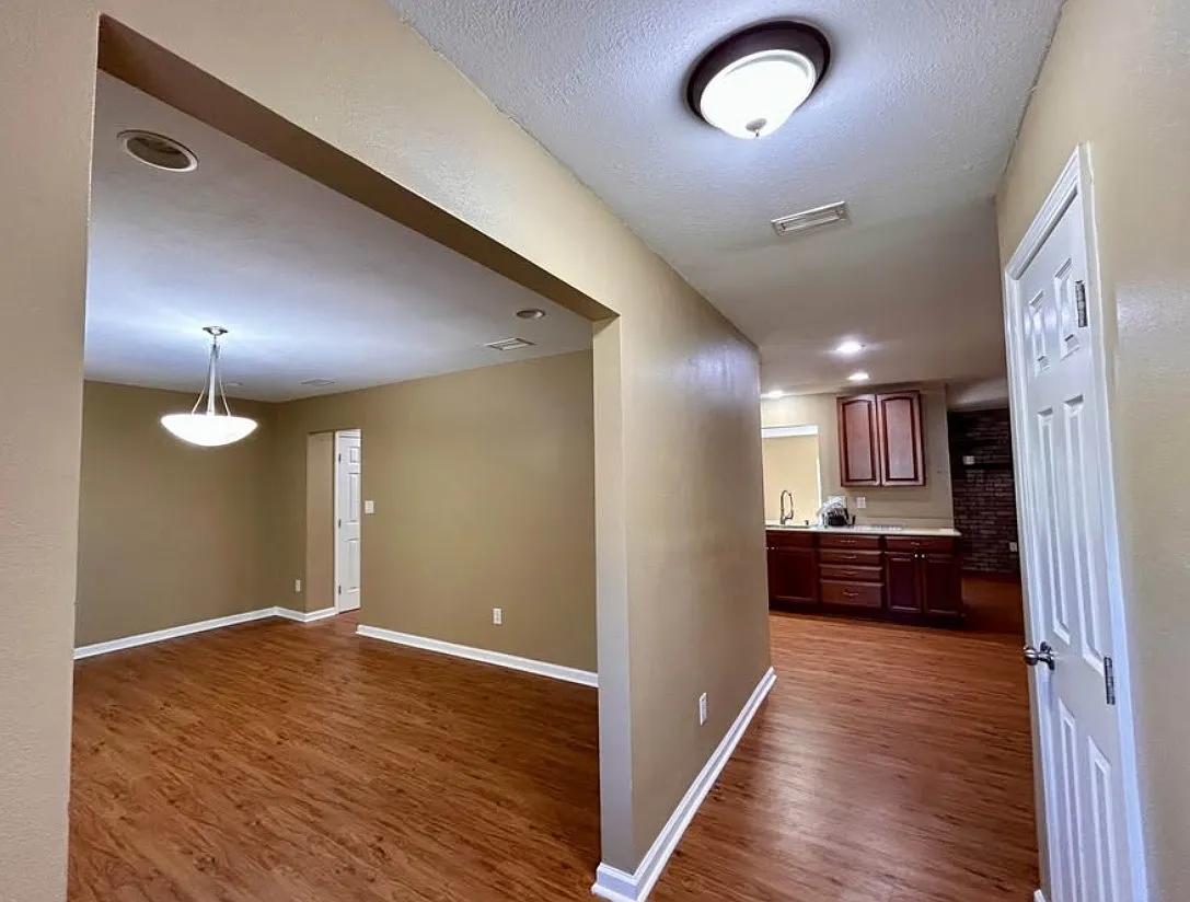 11925 Longwood Drive - 1 — Photo 3