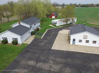 418 High St, Laingsburg, MI 48848