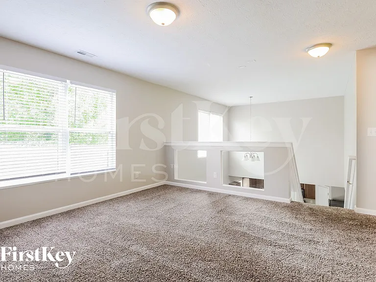 7025 Village Oaks Dr — Photo 13