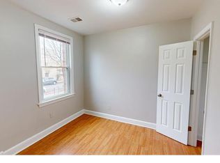 208 36th St NE APT 1, Washington, DC 20019